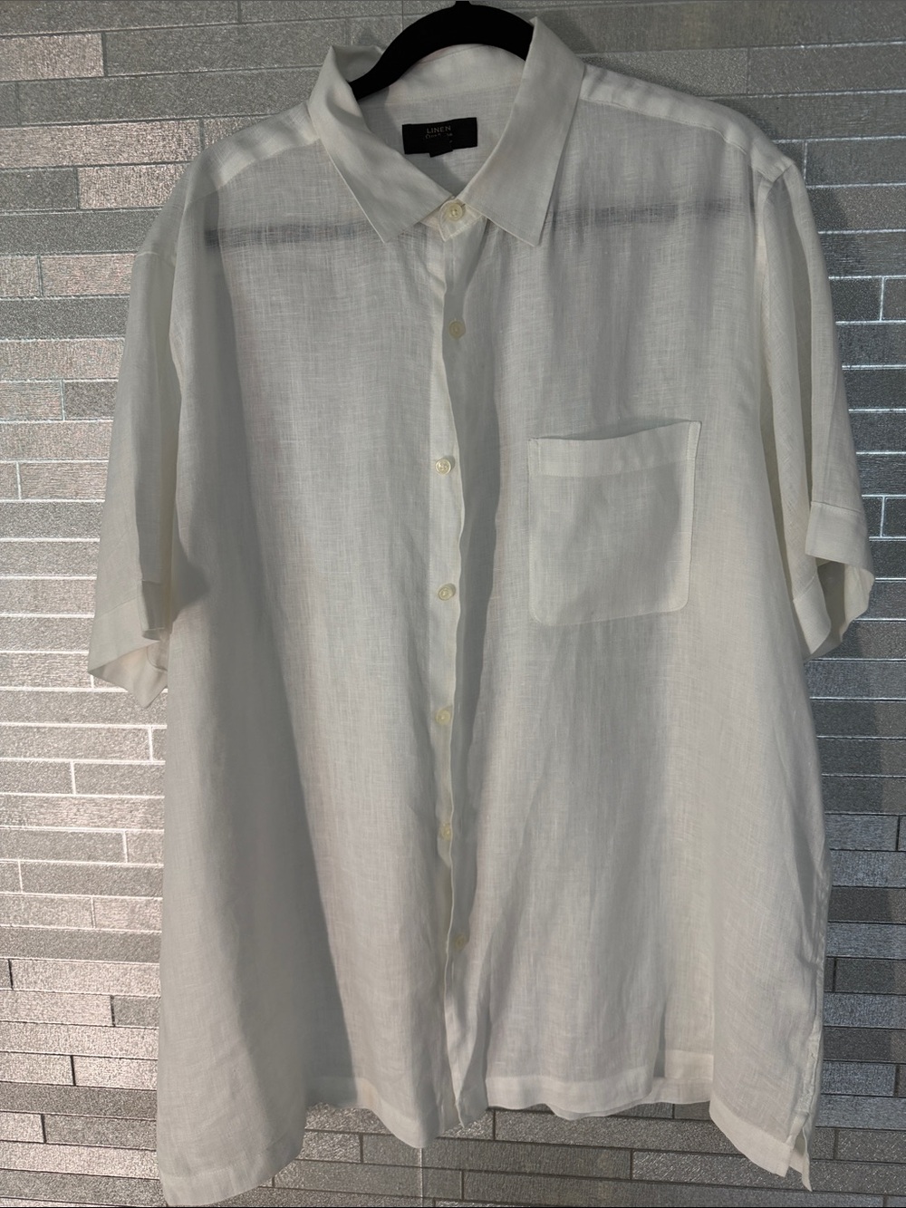 Men's White Linen Short-Sleeve Button-Down Shirt